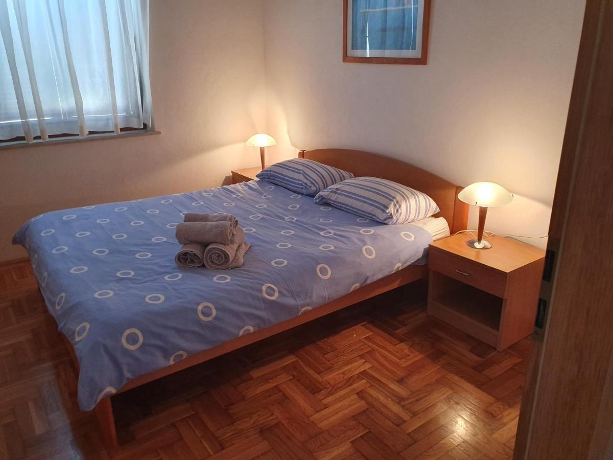 Apartment Irena Malinska Zewnętrze zdjęcie